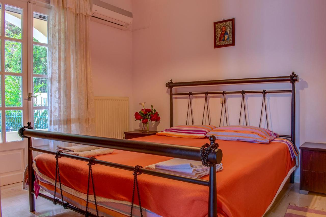 אכיליון Villa Emily מראה חיצוני תמונה